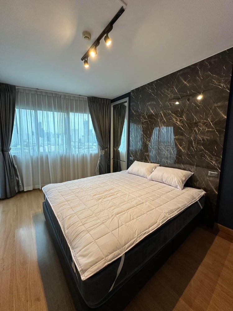 For RentCondoRama9, Petchburi, RCA : SPES102 for rent Supalai Park Ekkamai-Thonglor, 15th floor, city view, 70 sq m, 2 bedrooms, 1 bathroom, 28,000 baht, 064-959-8900