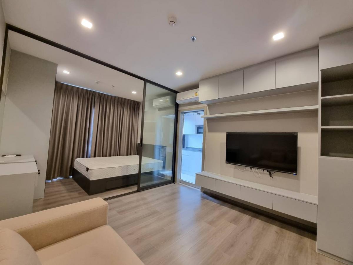 For RentCondoRattanathibet, Sanambinna : For rent, politan aqua, 15th floor, size 31 sq m, river view, beautifully decorated, fully furnished, ready to move in.