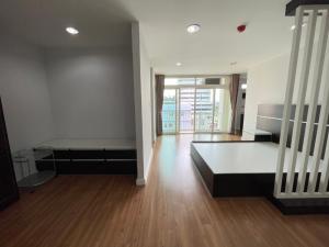 For SaleCondoWongwianyai, Charoennakor : Condo for sale announcement Near the Chao Phraya River, Sathorn Residence Condo