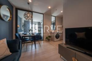 For RentCondoWitthayu, Chidlom, Langsuan, Ploenchit : 1 Bed with Partition Nice Room High Fl. 10+ Good Location BTS Phloen Chit 600 m. at Life One Wireless Condo / For Rent