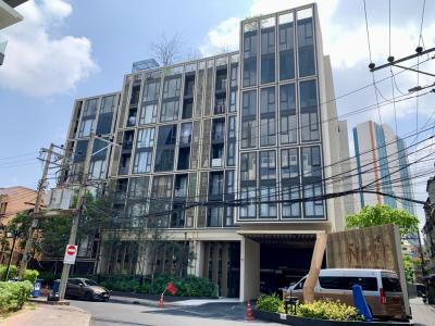 For RentCondoSiam Paragon ,Chulalongkorn,Samyan : For rent, condo near Chulalongkorn University, only 5 minutes away. The Nest Chula-Samyan, 28 sqm, new room, ready to move in