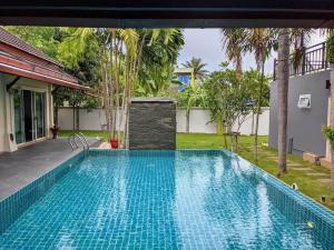 For RentHousePhuket : Pool Villa for rent in Rawai