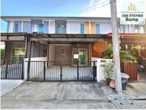 For SaleTownhouseSamut Prakan,Samrong : 2-story townhouse for sale, Pruksa Village 114/2, 1.99 million #free transfer, Bang Bo District, good condition.