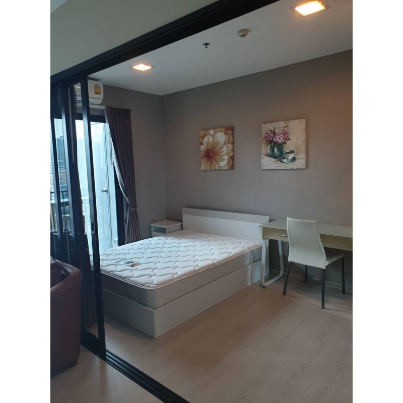 For SaleCondoRama9, Petchburi, RCA : P-92501 🏢Condo for for sell Condolette Midst Rama 9 fully furnished.