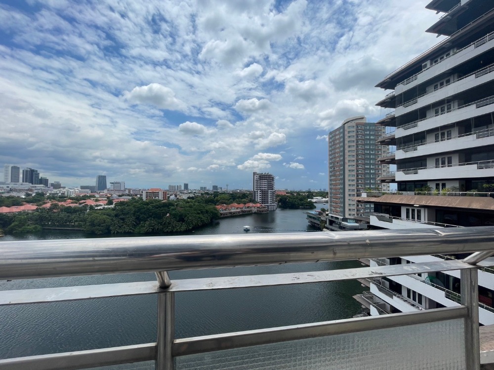 For SaleCondoChaengwatana, Muangthong : FOR SALE Lakeshore West & North Condominium (Lakeshore West & North Condominium) Nichada Thani (West Building), Pak Kret, Nonthaburi Province, size 420 square meters.