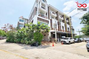 For SaleTownhouseLadprao101, Happy Land, The Mall Bang Kapi : 4-story townhome for sale, Premium Place Nawamin – Lat Phrao 101, Nawamin Road, Soi Pho Kaeo.