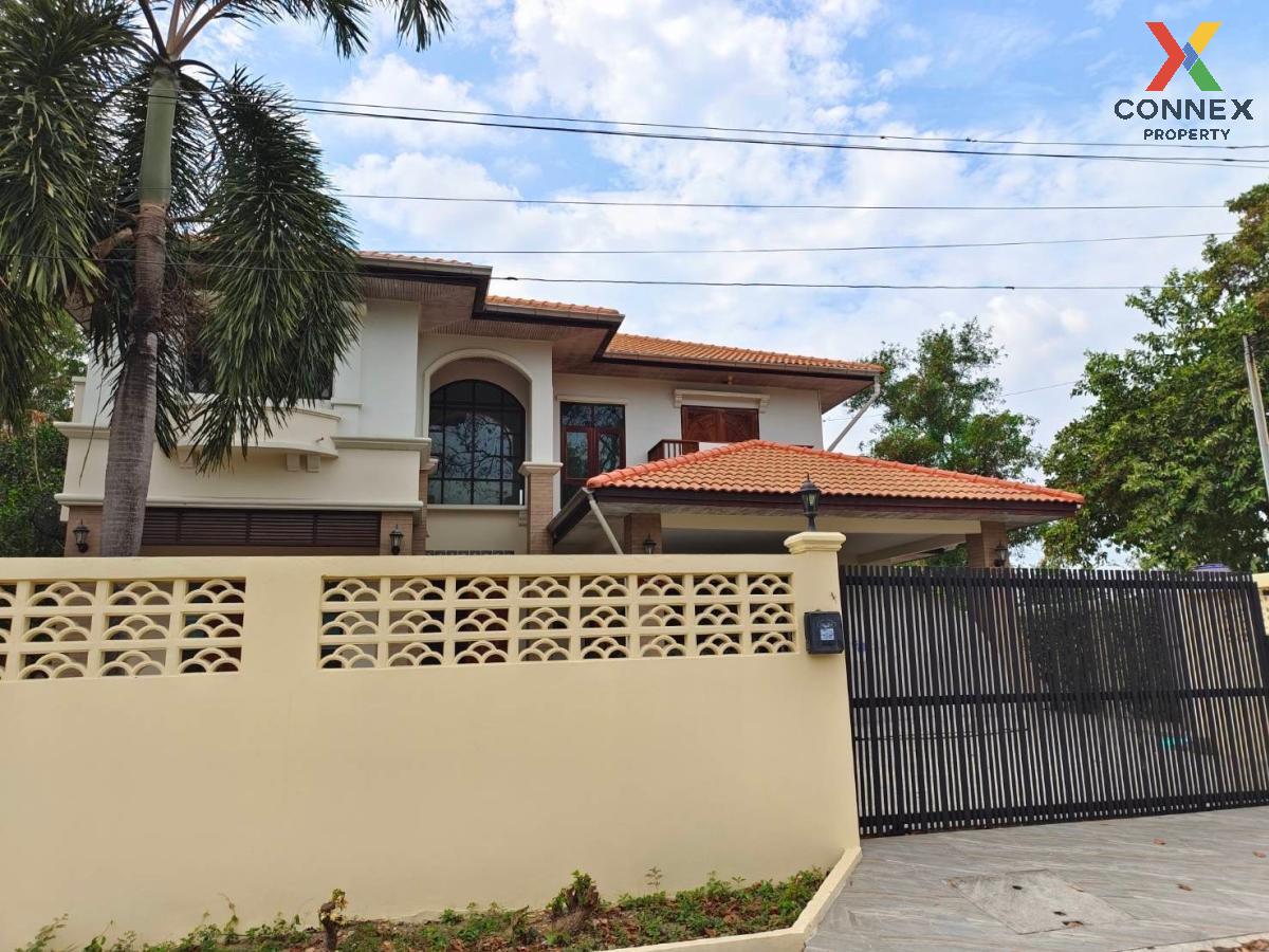 For SaleHousePathum Thani,Rangsit, Thammasat : For Sale House , Lake Garden Villa Rangsit-Klong 3 , Bueng Yitho , Thanyaburi , Pathum Thani , CX-96353