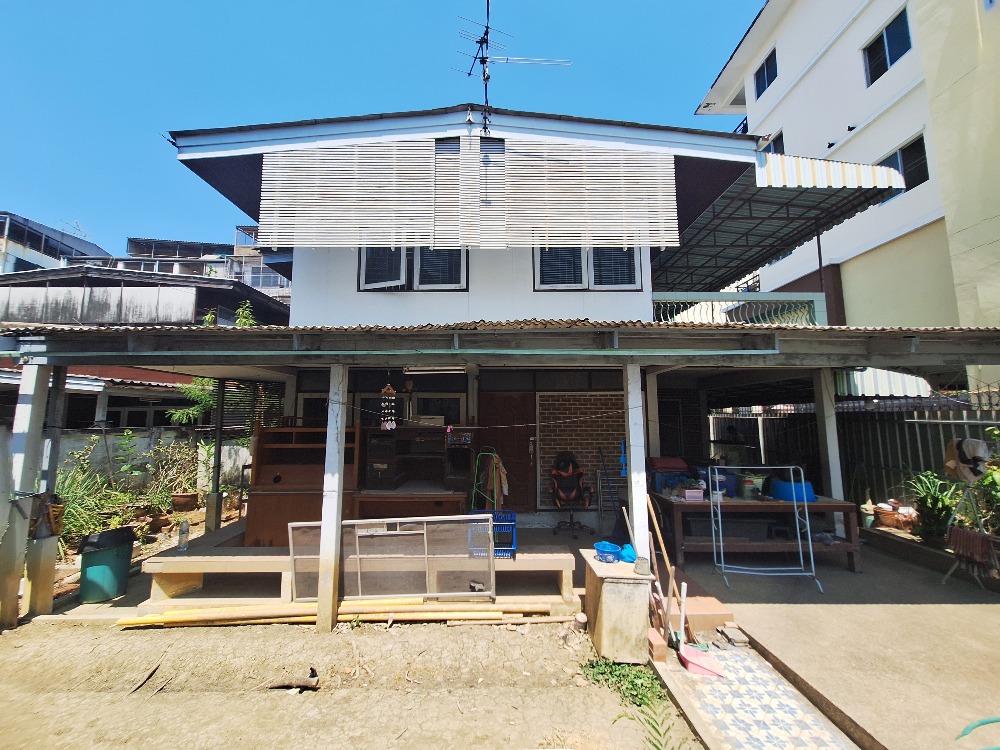 For SaleHouseThaphra, Talat Phlu, Wutthakat : Single house for sale in Tha Phra area, area 100 sq w., good location, 700 m. from MRT Tha Phra.