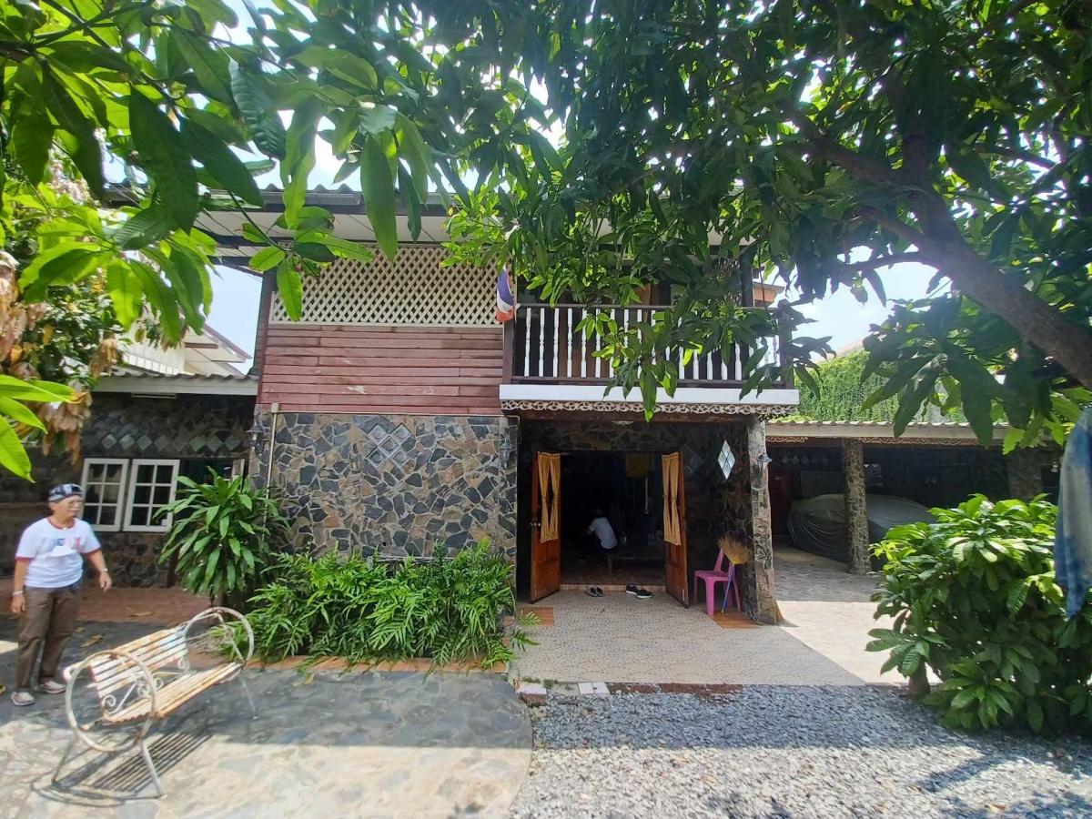 For SaleHousePhutthamonthon, Salaya : House for sale with land 89 sq.wa. Suan Luang - Krathum Baen