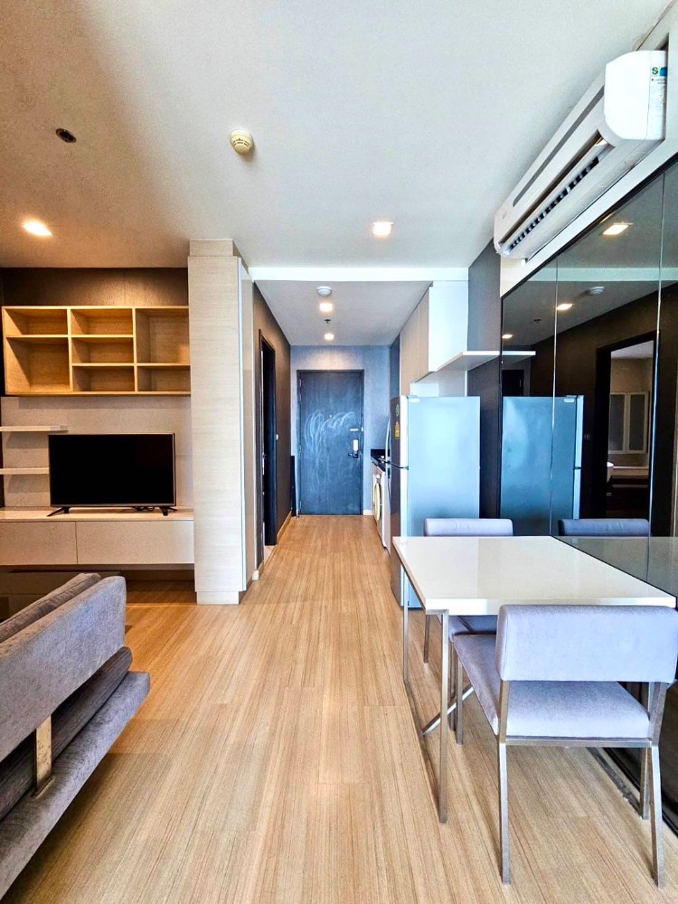 For RentCondoOnnut, Udomsuk : Rent Sky walk condo BTS phrakanong 23,000baht