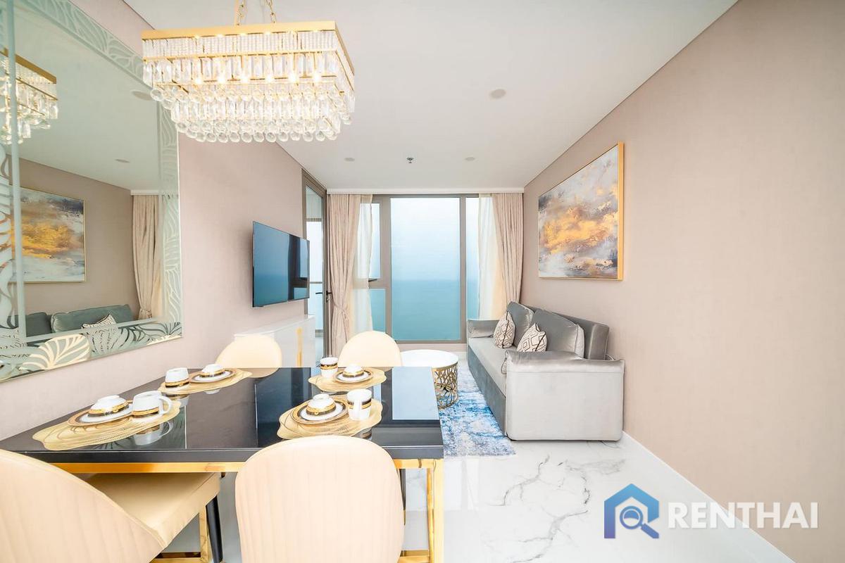 For SaleCondoPattaya, Bangsaen, Chonburi : High Rise Luxury Beachfront Copacabana Pattaya