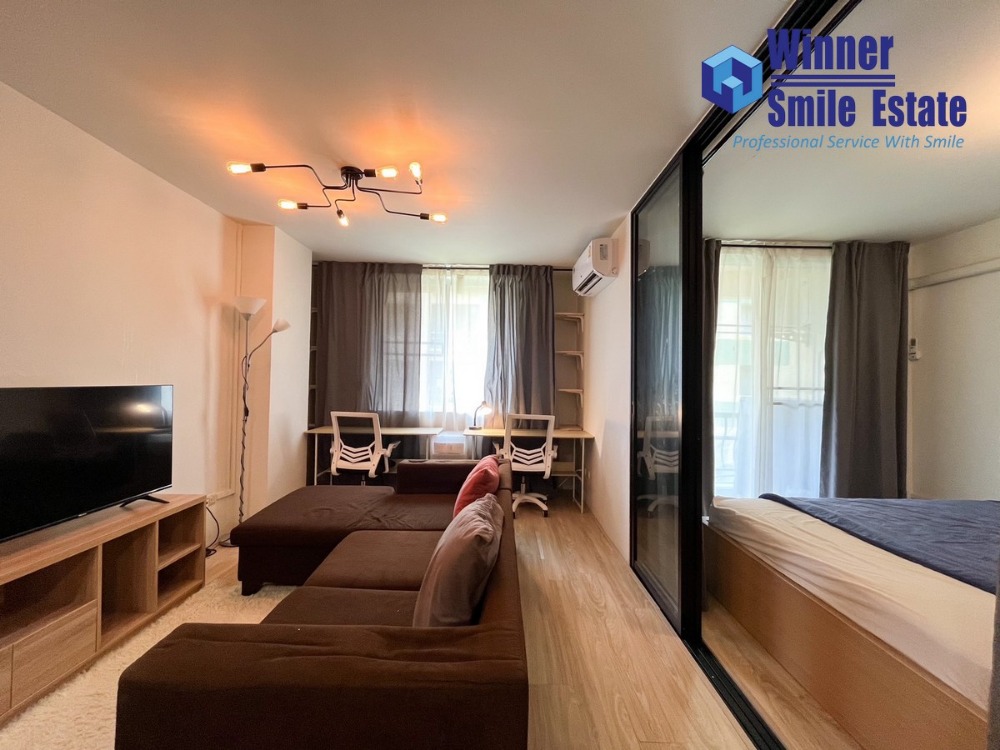 For SaleCondoBangna, Bearing, Lasalle : Condo for sale, The Parkland Bangna, 1 bedroom, divided into sections. Newly decorated room, condo near the Yellow Line. Sri Iam Station