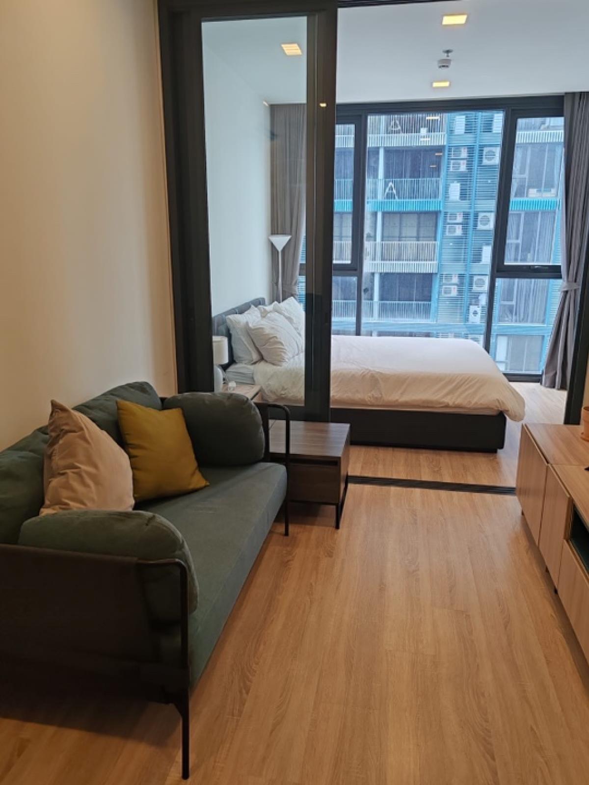 For RentCondoRatchathewi,Phayathai : For rent 🔥XT Phayathai 🔥High floor, fully furnished, special price // Ask for more information at LineID:0854612454