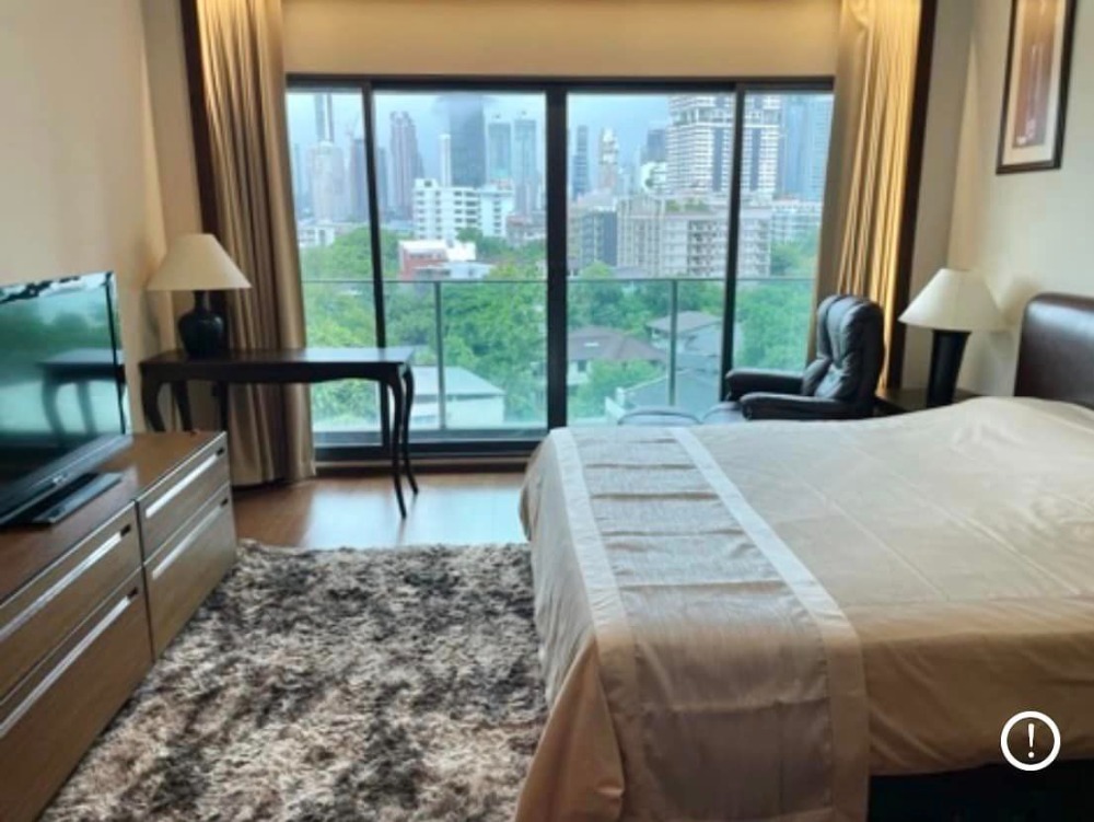 For SaleCondoSukhumvit, Asoke, Thonglor : ⭐For Sell : Noble Remix Thonglor (Sukhumvit 36), Duplex 2Bed2Bath, 90sqm, 5Floor (Same floor as pool and fitness)⭐