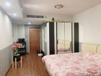 For RentCondoWongwianyai, Charoennakor : Condo for rent, Supalai River Place, 40 sq m., Chao Phraya River view.