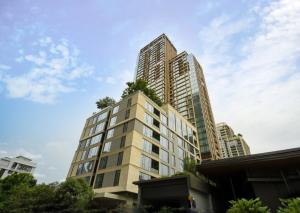 For RentCondoWitthayu, Chidlom, Langsuan, Ploenchit : Luxurious 2 bedrooms for rent, Baan Sinthon Lang Suan