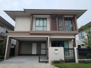 For RentHousePattanakan, Srinakarin : HOME FOR RENT>> 2-story detached house, Burasiri Village, Krungthep Kreetha, convenient travel, near Rama 9, Suvarnabhumi Airport. Fully furnished, ready to move in #LV-MO316
