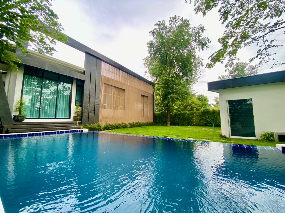 For SaleHouseChiang Mai : Luxurious Pool Villa in Chiang Mai, Modern Luxury style, full functions.