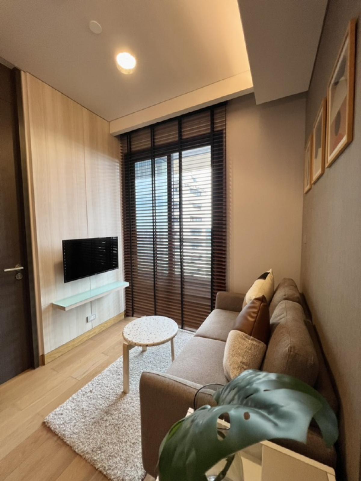 ให้เช่าคอนโด : Rent The Lumpini 24 - 1 bed 32SQM