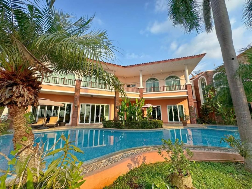 For SaleHousePattaya, Bangsaen, Chonburi : Single House Pool Villa Style for sale