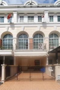 ขายทาวน์เฮ้าส์/ทาวน์โฮมรามคำแหง หัวหมาก : ทาวน์โฮม พลัสซิตี้ พาร์ค พระราม 9 - หัวหมาก / 3 ห้องนอน (ขายพร้อมผู้เช่า), Plus City Park Rama 9 - Huamark / Townhome 3 Bedrooms (SALE WITH TENANT) JANG122