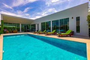 For SaleHouseHuahin, Prachuap Khiri Khan, Pran Buri : Phu Montra K-Haad: 4 Bed Pool Villa (25111)