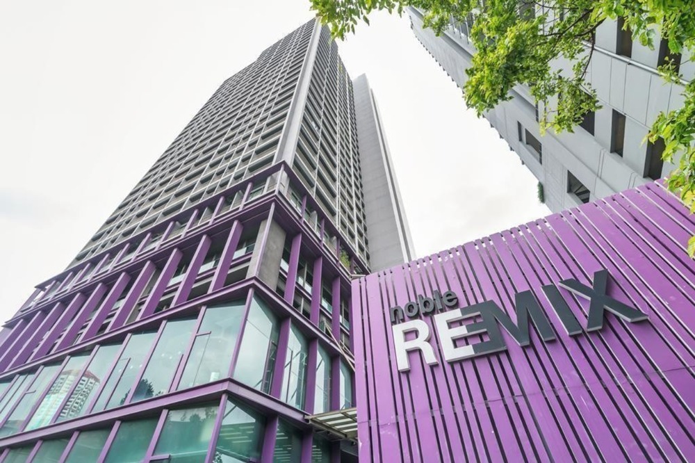 For SaleCondoSukhumvit, Asoke, Thonglor : 🔥Best Price 5.5MB (All in)🔥-Studio with Bathtub High Fl. 10+ Perfect Location Next to BTS Thong Lo at Noble Remix Condo / For Sale