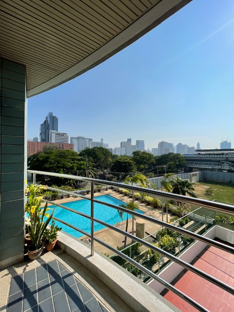 For RentCondoWitthayu, Chidlom, Langsuan, Ploenchit : Baan Somthavil Condominium