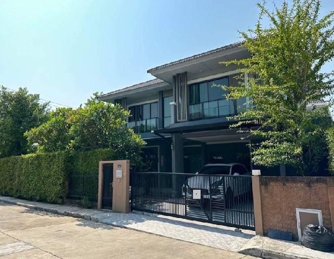 For RentHousePattanakan, Srinakarin : For Rent, 2-storey detached house for rent, The Plant Exclusive project, Soi Phatthanakan 44, very beautiful house, air conditioning throughout the house / fully furnished / living / Chinese Welcome