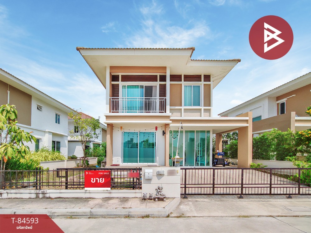 For SaleHouseLadkrabang, Suwannaphum Airport : 2-story detached house for sale, The Plant Village. On Nut-Motorway Samut Prakan, ready to move in