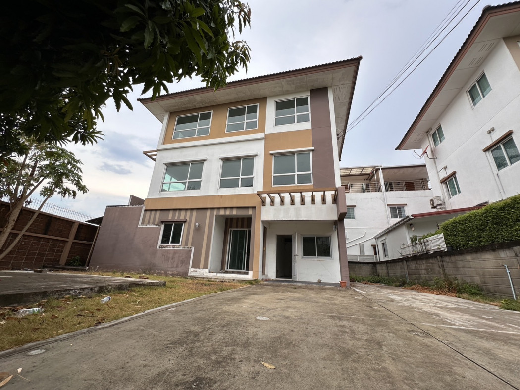 For SaleHouseRama5, Ratchapruek, Bangkruai : Single house for sale Casa Ville Ratchaphruek-Chaengwattana 220 sq m. 75.8 sq m. Single house next to Ratchaphruek Road, 3 floors, good condition, cheap.