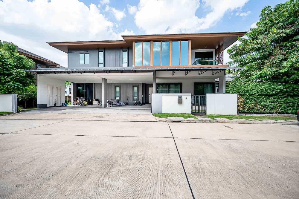 ขายบ้านพัฒนาการ ศรีนครินทร์ : For Sale!! Burasiri Pattanakarn