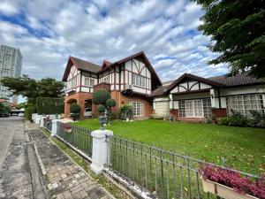 For SaleHouseSukhumvit, Asoke, Thonglor : Single house Baan Sukhumvit Garden City 79 / 4 bedrooms (For Sale), Baan Sukhumvit Garden City 79 / Detached House 4 Bedrooms (FOR SALE) PUY337