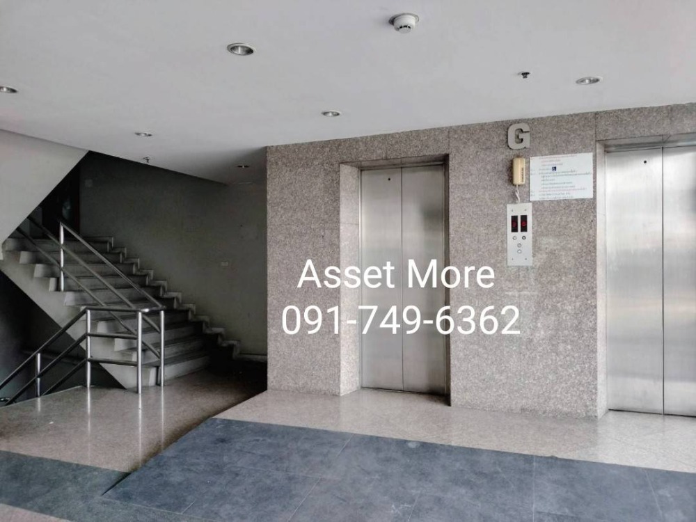 For RentShowroomPattanakan, Srinakarin : urgent !! For sale/rent, Stan Alone building, ready for use, 6-story commercial building with 2 elevators, next to Srinakarin Road.