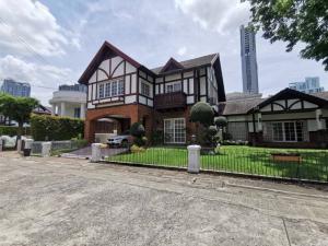 For SaleHouseSukhumvit, Asoke, Thonglor : Two Single-detached Houses for Sale in Sukhumvit 79, Prakanong, Bangkok near BTS On-Nut and Express Way