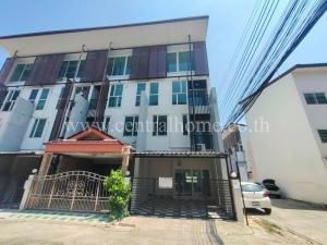 For SaleTownhouseChaengwatana, Muangthong : Townhome The Attic Chaengwattana (Pak Kret-Chaengwattana 24), corner unit, for sale with tenant.