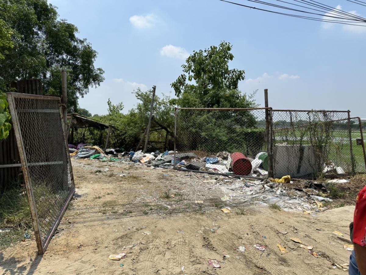 For RentLandPathum Thani,Rangsit, Thammasat : Vacant land for rent 210 square meters