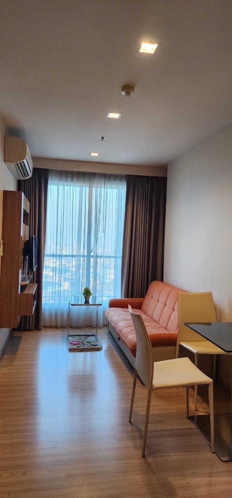 For RentCondoSathorn, Narathiwat : ⛵Condo for Rent : Rhythm Sathorn ((BTS  Saphan Taksin)) LINE: @Condo52 (WL-02)