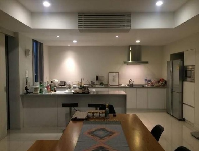 For RentHouseSamut Prakan,Samrong : For Rent, 2-storey detached house for rent, Courtyard Villa Rama 9 Ring Road project, Kanchanaphisek Road (parallel to Krungthep Kreetha Road) / Very beautiful house / Air conditioning throughout the house / Fully furnished / Ready to live in