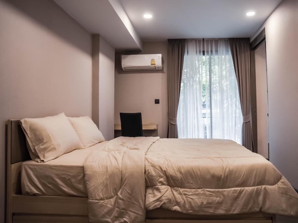 For RentCondoSiam Paragon ,Chulalongkorn,Samyan : Klass siam ⏰ Wow price, extremely decorated room ⏰ 1 bedroom, 1 bathroom, large room size 44, rent only 25K Call: 0867468882 K.Jungming