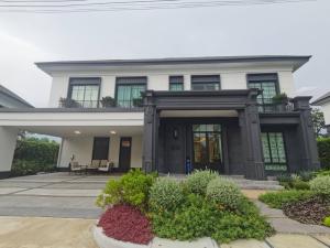 For SaleHouseBang kae, Phetkasem : ● Type Gropius ● Single house 2 Storey 4 Beds | 110.00 sq.w. 340.00 sq.m. | Near St. Peter Thonburi School 4 minutes, The Mall Bang Khae 10 minutes, The Paseo Park 11 minutes.