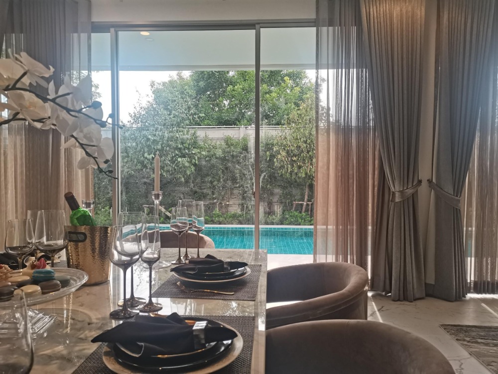 For SaleHousePhutthamonthon, Salaya : ♦ Pool Villa​ ♦ Single house 2 Storey, 4 Beds, 4 Parking | 112.00 sq.w. 545.00 sq.m. | Near The Paseo Park 5 mins., The Mall Bang Khae 8 mins.