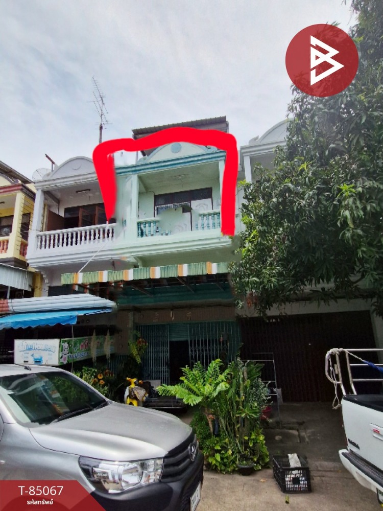 For SaleShophouseRatchaburi : Commercial building for sale, 2 and a half floors, area 13.8 square meters, Ban Rai, Na Mueang, Ratchaburi.