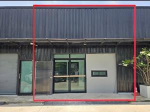 For RentWarehousePattanakan, Srinakarin : Warehouse Office for Rent, Office Pattanakarn 44 (EW4) Warehouse Office for Rent, if interested contact Line @841qqlnr