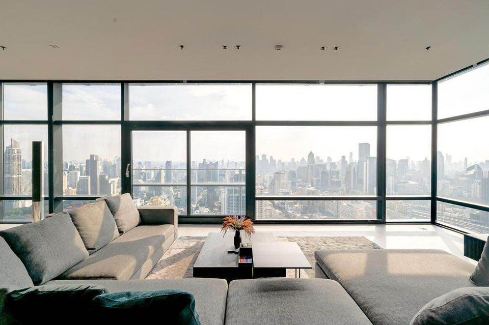 For SaleCondoRama9, Petchburi, RCA : 🔥BIGGEST 1BR PENTHOUSE IN ASOKE🔥 Circle 2 Living Prototype - 1B2B (135 sqm) | contact: 0658217402