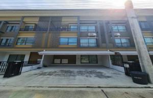 For SaleTownhouseRama5, Ratchapruek, Bangkruai : Selling at a loss!!! 3-story townhome, Sammakorn Avenue, Chaiyaphruek-Wongwaen, ready to move in.