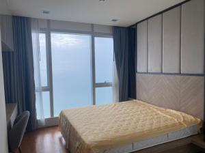 For RentCondoPattaya, Bangsaen, Chonburi : For rent condo the Palm wongamat beach front pattaya 1 Bed hight floor (S03-1808)