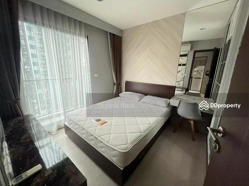 For RentCondoRama9, Petchburi, RCA : Rhythm Asoke 1 Bed 1 Bath // Close to MRT Phra Ram 9 300 m. //Fully funished and Ready to move in