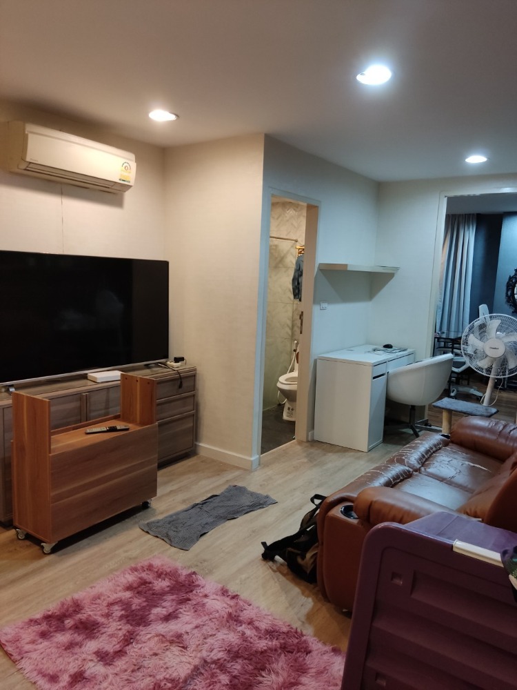 For RentCondoSukhumvit, Asoke, Thonglor : Condo for rent Zenith Place Sukhumvit 42  1 bedroom, 1 bathroom, 38 square meters.