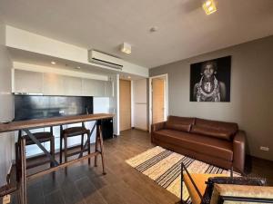 For RentCondoSukhumvit, Asoke, Thonglor : THE LOFTS EKKAMAI Unit size : 45 sq.mBedroom : 1Bathroom : 1